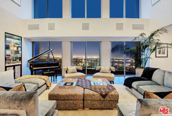 Mastering the art of decorating your luxury condo,Scott Graff