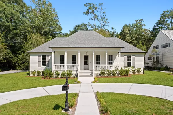 8 Luxury Additions To Give Your NOLA Home Old-World Charm,Rose Morrison