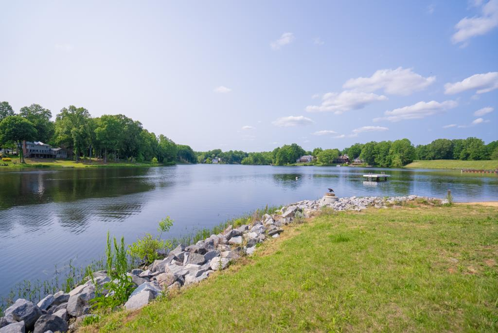 Montclair lake in Dumfries Virginia