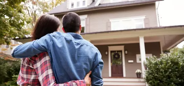 Homebuyers Are Still More Active Than Usual ,Kasia Giron