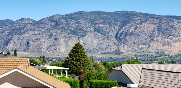 Serene Oasis in the Heart of Osoyoos: Exploring 7-12300 Pinehurst Place