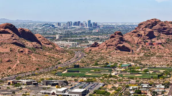 Is The Phoenix Airbnb Market Collapsing?