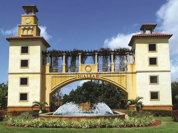 Hialeah: The Historic Heartbeat of Miami,William Gartin