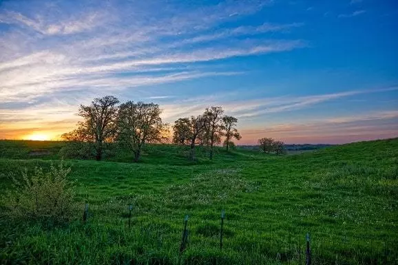 Iowa Land at Sunset-min