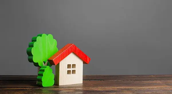 Foreclosure Surge Unlikely, Manage Your Expectations,James Lynch