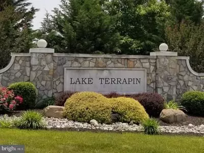 Lake Terrapin, Virginia: Where Natural Beauty and Modern Living Converge,Josue Josh Ruiz