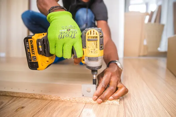 Big Changes, Small Budget: High-Impact Renovations for Less,Michelle McMaster