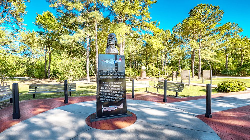 tuskegee-airmen-memorial-walterboro-sc