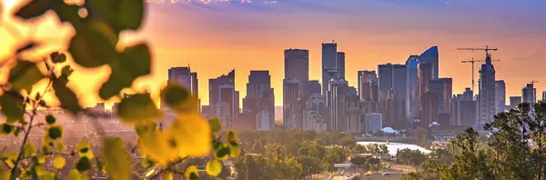 10 REASONS TO MOVE TO CALGARY IN 2023