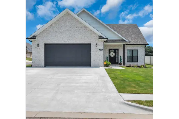 345 Rolling Brook Drive Rogersville, Al 35652,