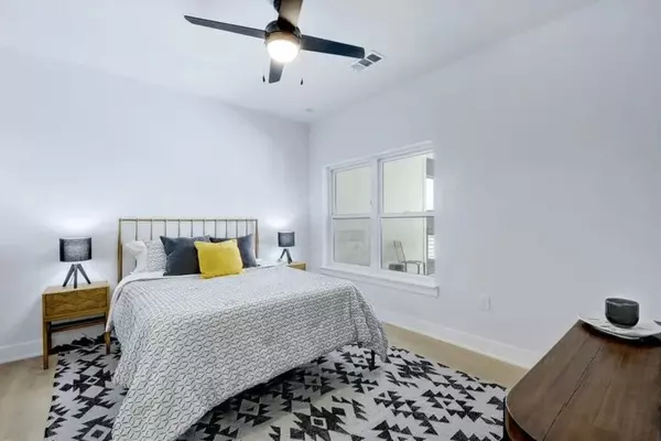 hom neighborhood condos for sale bedroom bright