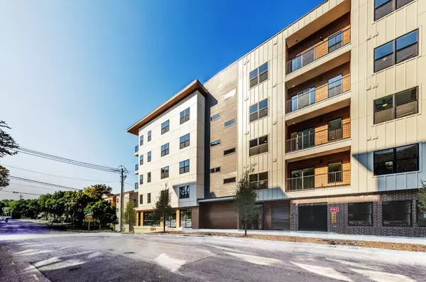 street view of the cascade condominiums for sale