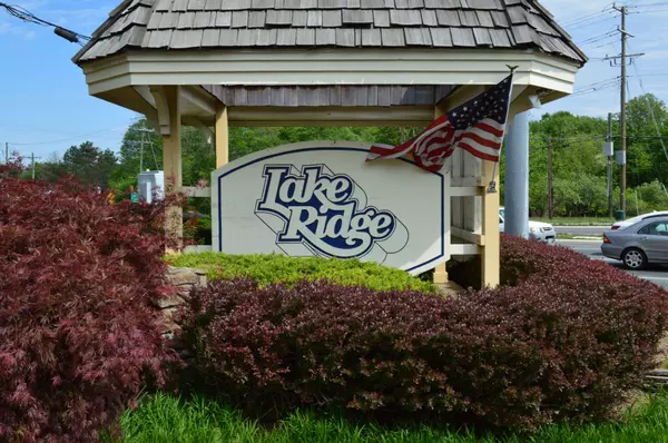 The Allure of Lake Ridge, Virginia - Embrace Lakeside Serenity,Josue Josh Ruiz