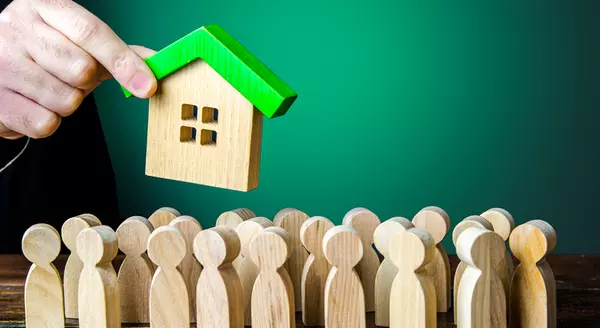 Want To Sell But Worried About The Market? Here’s The Real Score!