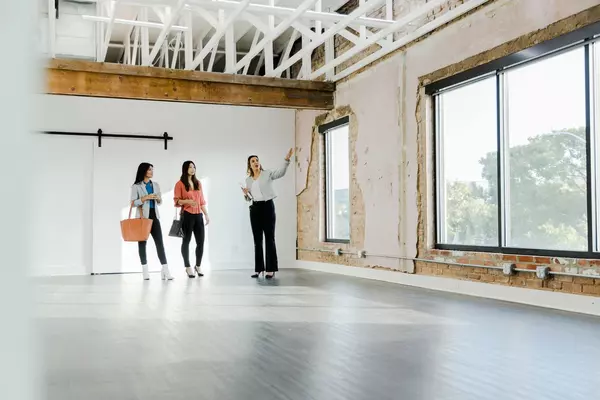 Things to Know When Seeking Office Space for Sale,Christine DeHart