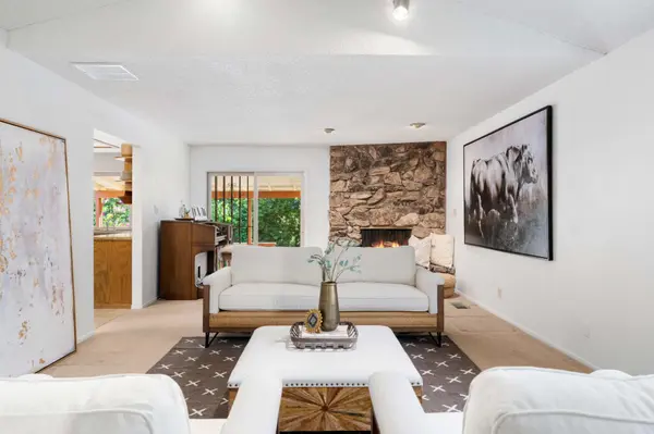 Living Room - Citrus Heights Home For Sale - Listed by Amanda Camacho - Real Broker - 01967513