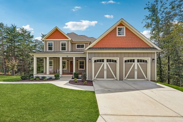 567 Crown Mountain Way, Dahlonega GA,Nicole Van Den Bergh