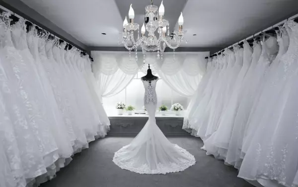 "Top 10 Bridal Shops in Scottsdale, AZ | Best Wedding Dress Stores 2024"