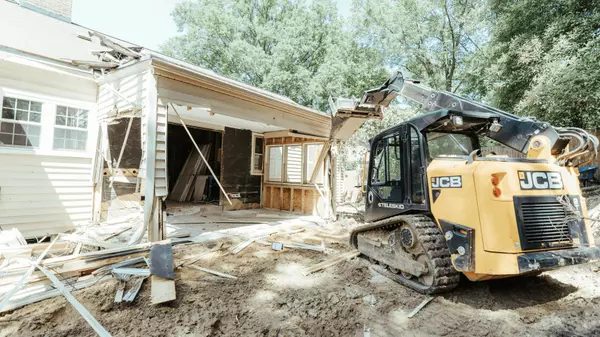 The Biggest Home Renovation Regrets in 2024,Julian Schwertz