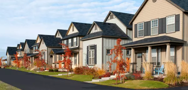 Two Reasons Why the Housing Market Won't Crash,Saad Jamil