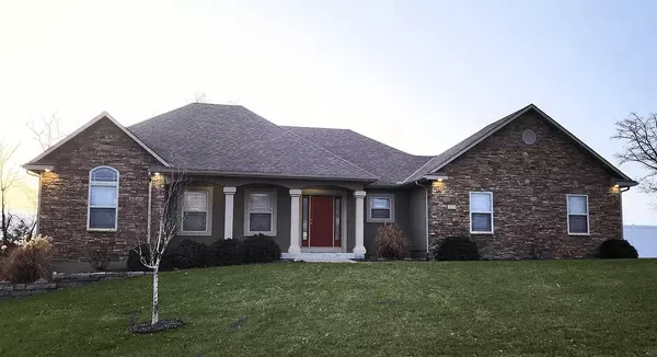 Luxury Real Estate located in Iron Horse Subdivision in Warrensburg MO