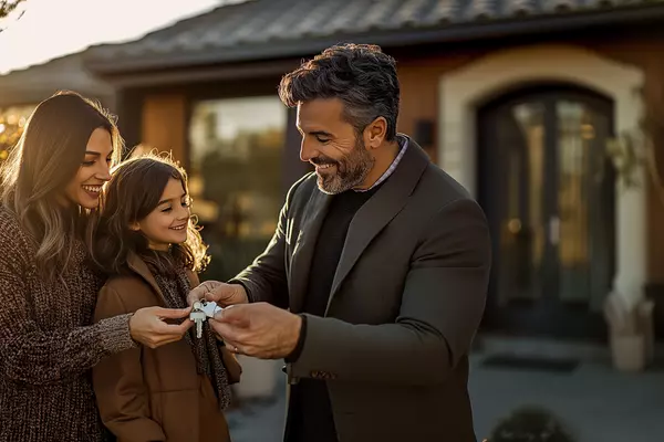 Buying May Beat Renting in 22 Major U.S. Cities,Kyle Fujimoto