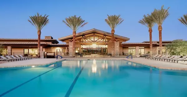 ovation pool