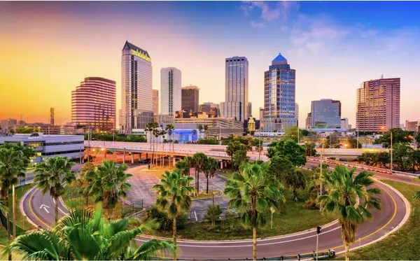 Should I Move to Florida? Benefits of Living in the Sunshine State 1