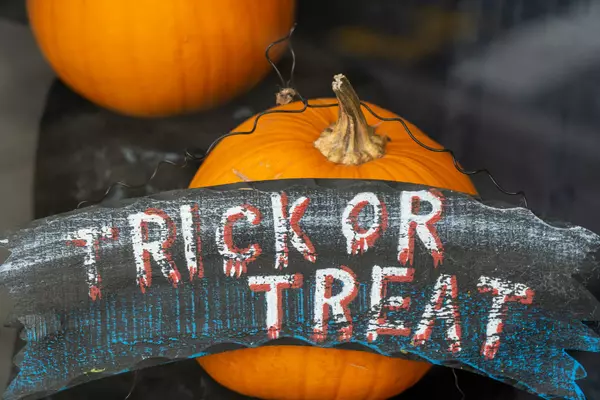 The Best Neighborhoods to Trick-or-Treat in Arizona