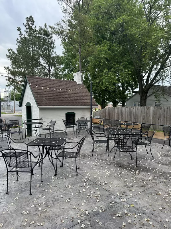 Ramo Patio