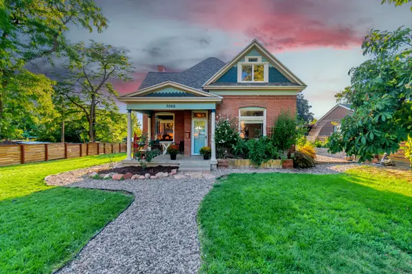 How to Talk to Your Aging Parents About Selling the Family Home (A Guide for Adult Children) 