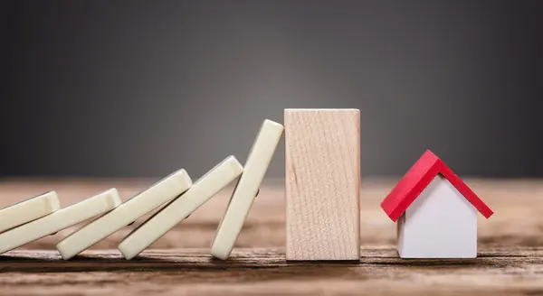 Why Today’s Foreclosure Rates Won't Lead to a Market Crash,James Lynch