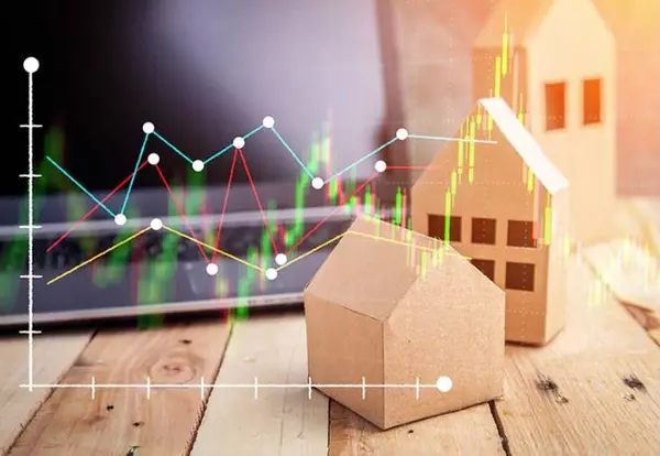 BMO Highlights Potential Correction in Canadian Real Estate Prices Due to Immigration Changes