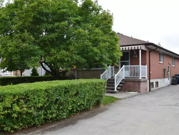 Toronto, ON M9R,Clarion Rd #A