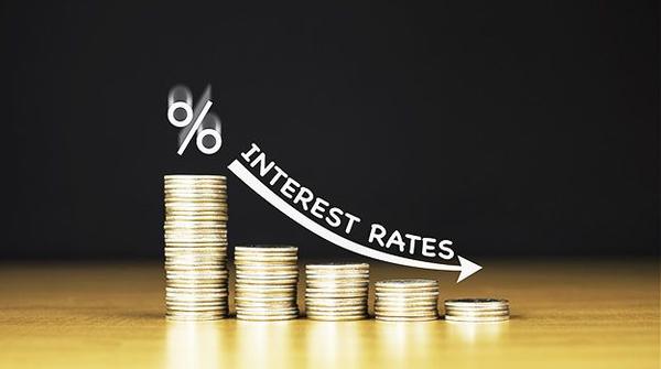 feature image of  Interest rates and why buy now before the rush