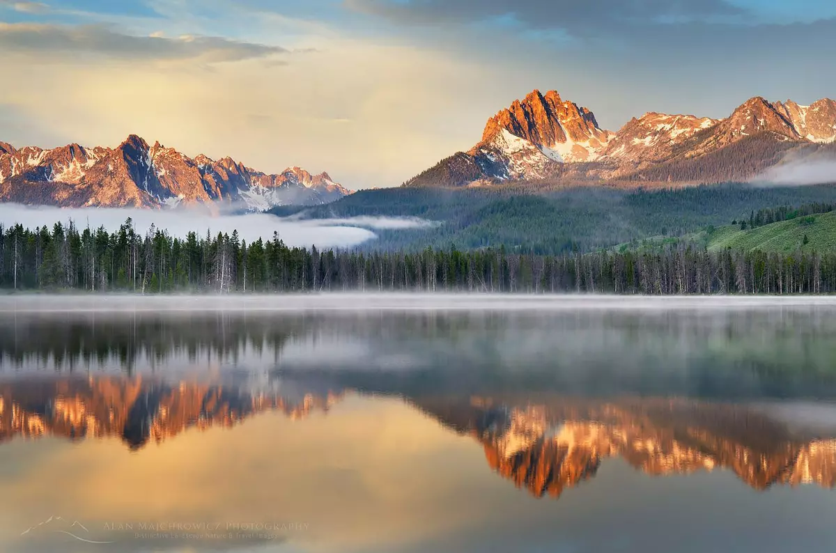 little_redfish_lake_sawtooth_mountains_idaho_56198