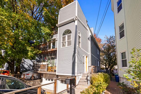 Coming soon listings of townhomes for sale in Somerville and Saugus.