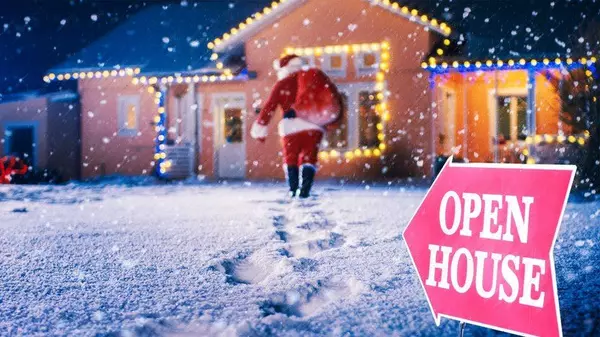 Winter Market Insights: Is the Holiday Season a Good Time to Buy or Sell in the GTA?,Ana Bastas