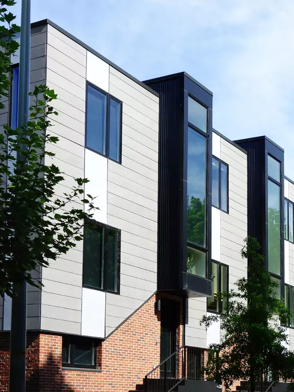 condos and townhomes in long beach