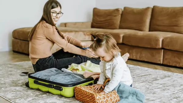 Smart Packing Tips for Stress-Free Thanksgiving Travel,Melanie Gundersheim