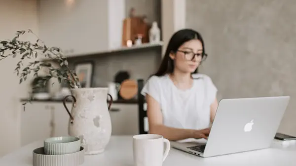 Proximity to Family and Friends, Affordability Drive Relocation Trends in 2024: Key Insights from the NAR Report,Maiyah Jimenez