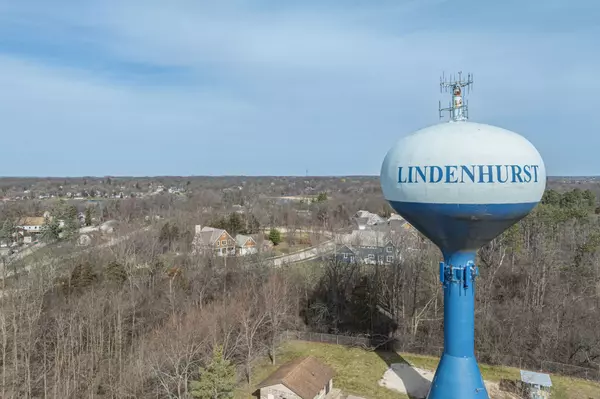 Lindenhurst: A Community of Lakes, Trails, and Modern Living