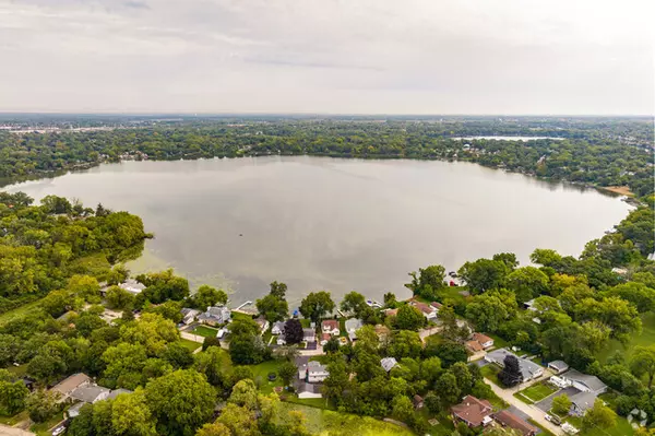 Round Lake: A Hidden Gem of Tranquility and Community in Lake County