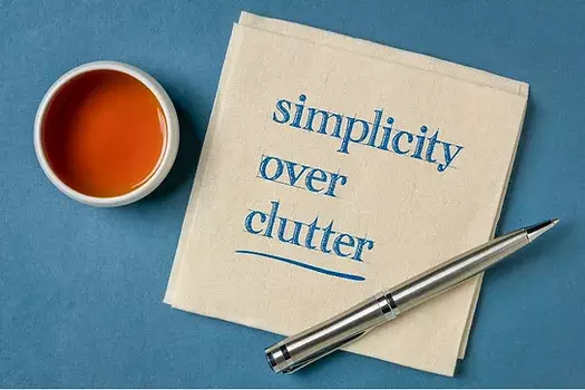 Time to De-clutter?,Susan Dunham
