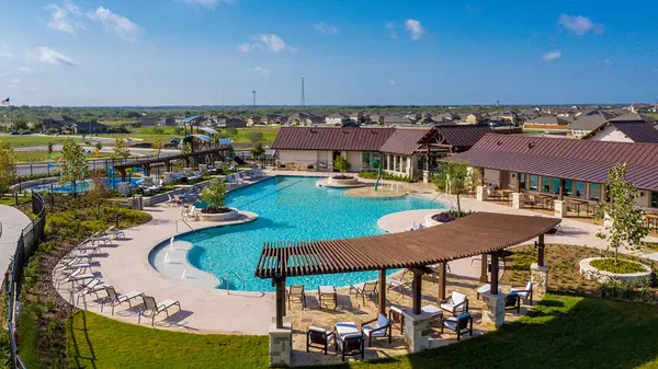 Whisper Falls Community, Affordability & Amenities