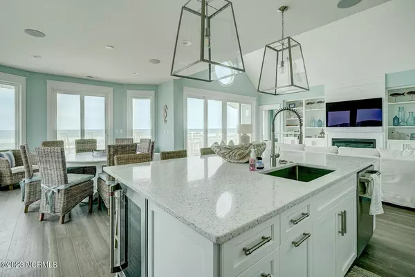 Staging Your Home To Sell,Margot Weatherford