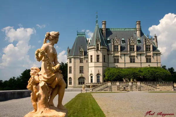 feature image of The Biltmore Estate