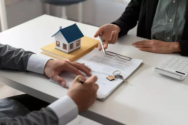 3 Negotiation Strategies That Give Sellers the Upper Hand,Clair Gammel
