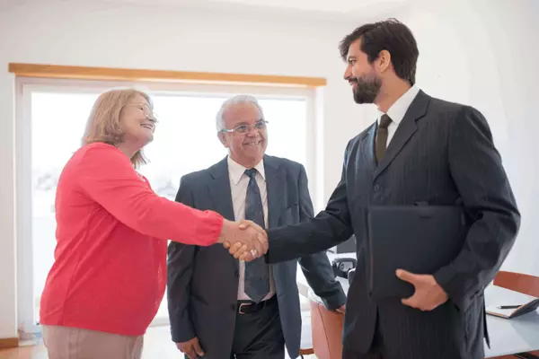 Realtor Hand shake