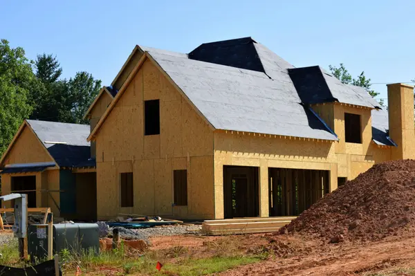 Pros and Cons of Buying a New Build Home in Austin,JW Roeder